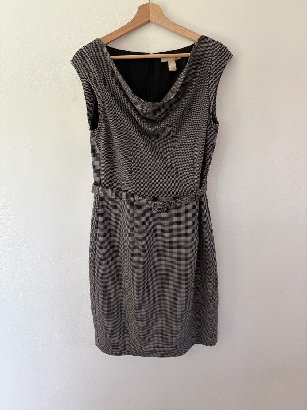 Banana Republic Factory Black & Tan Houndstooth Cowl Neck Belted Dress Size 8